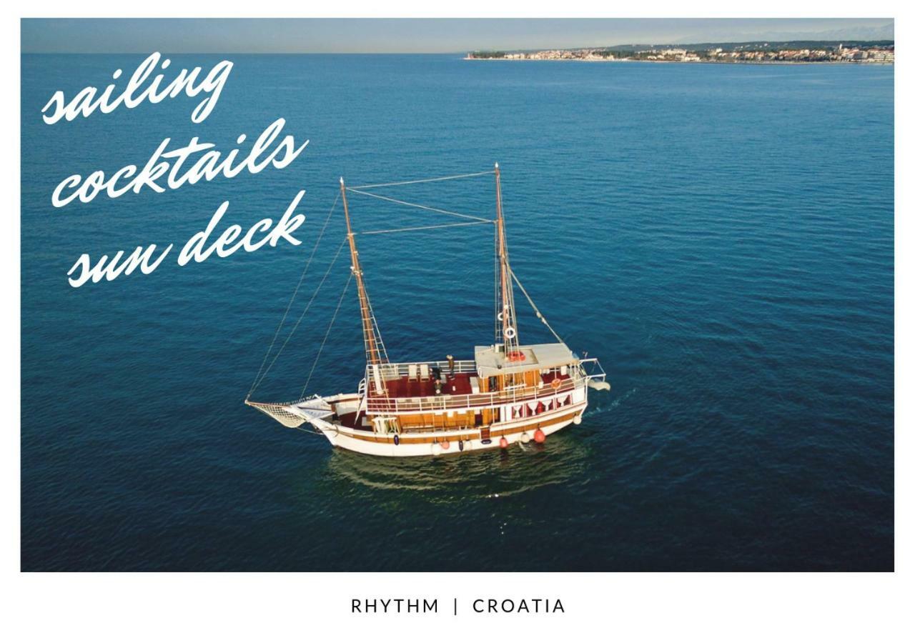 Rhythm Floating Accom - Split Hotel Exterior photo